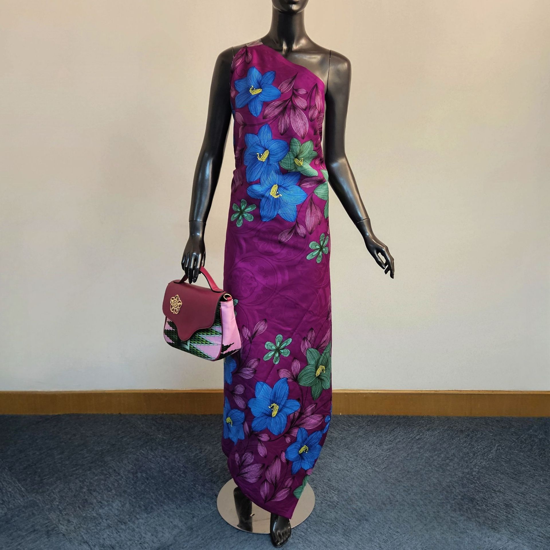 Floral Printed on Purple Blue  - Sewing Batik ulasan dan harga